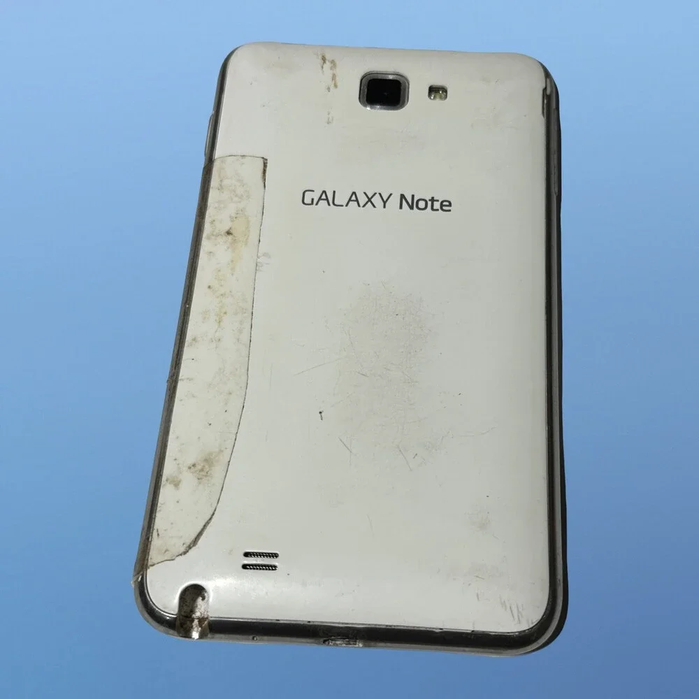 Samsung Galaxy Note 1 GT-N7000 – Cracked Screen – Swollen Battery HT775